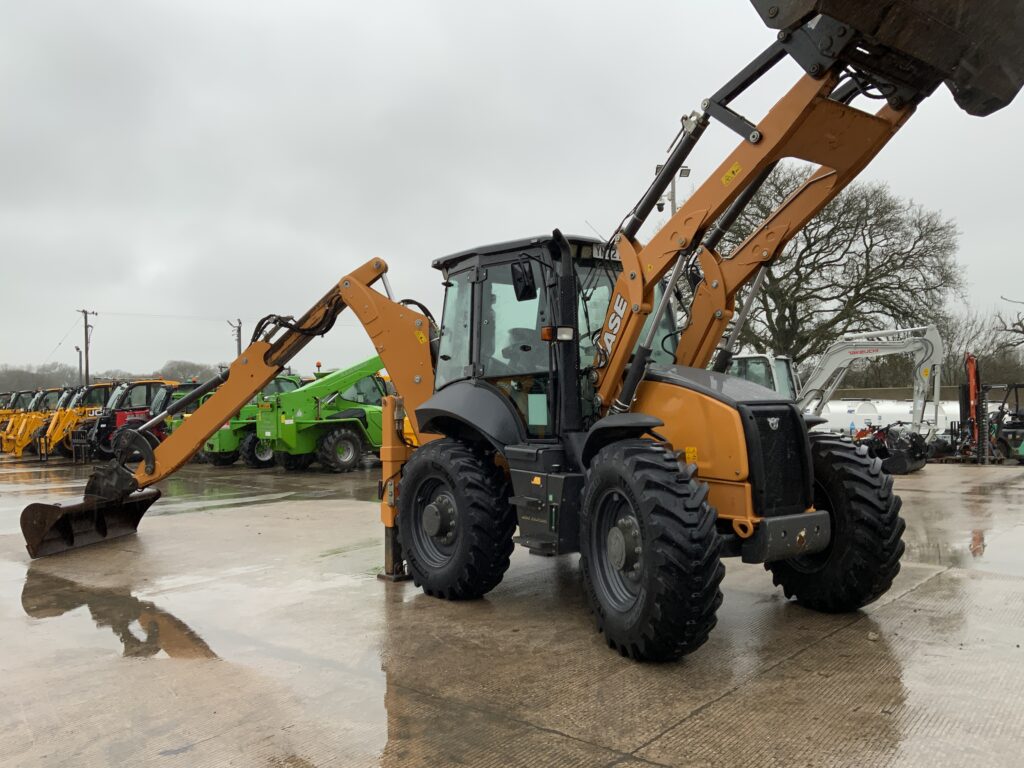 Case 695 SV Wheeled Digger (ST25848)