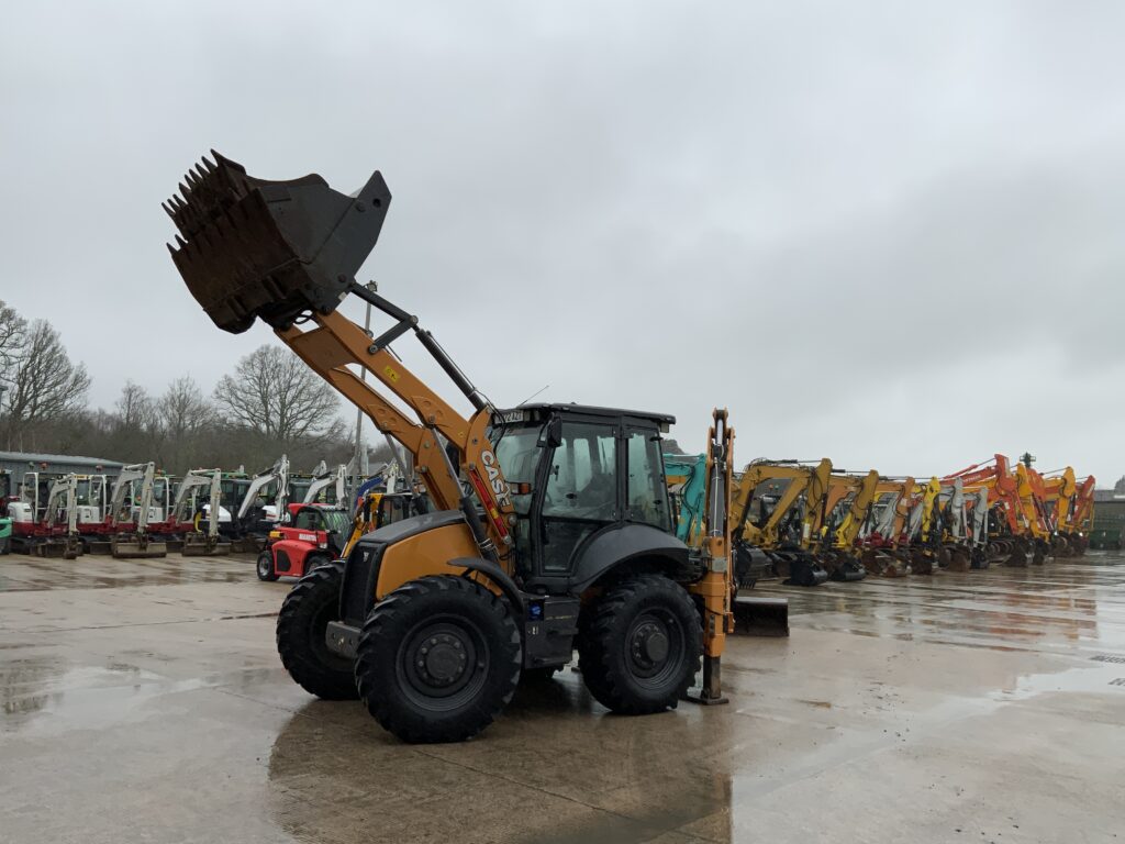 Case 695 SV Wheeled Digger (ST25848)