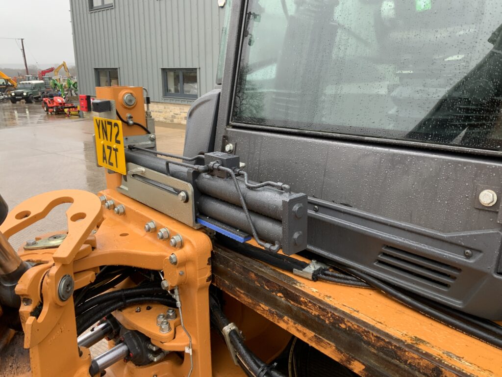 Case 695 SV Wheeled Digger (ST25848)