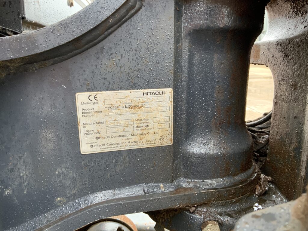 Hitachi Zaxis 65 USB-5A Digger (ST25605)