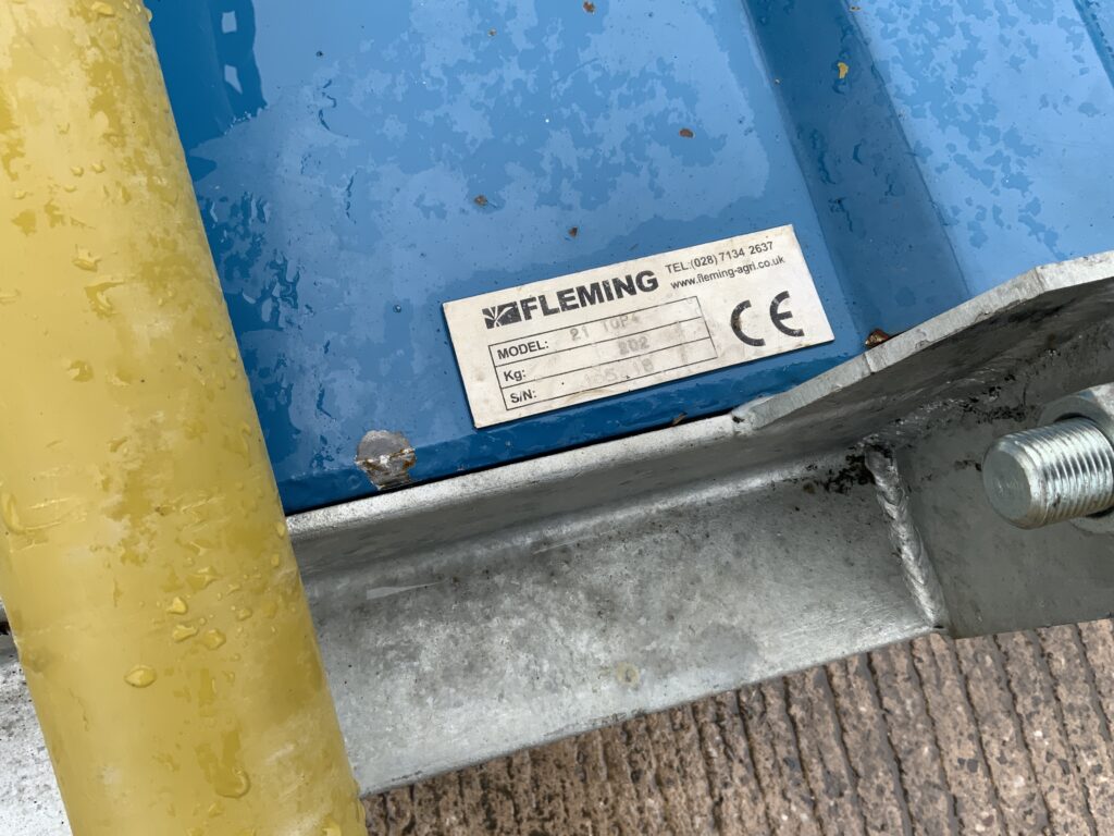 Fleming 4ft Compact Topper