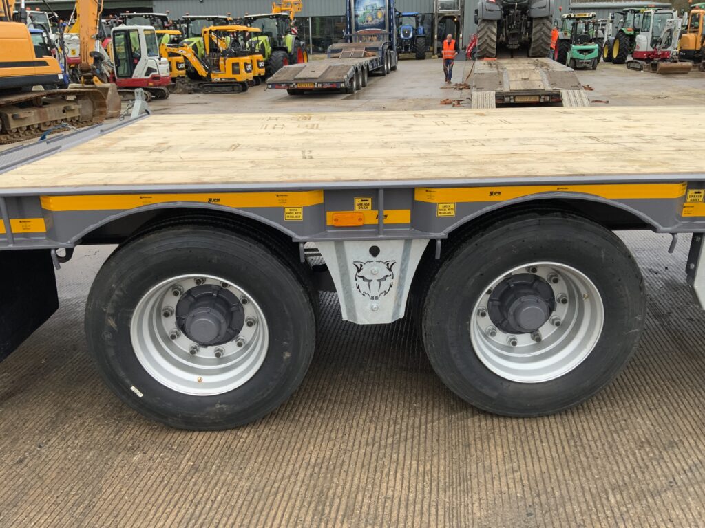 JPM Grey 28ft Low Loader Trailer (ST25919)