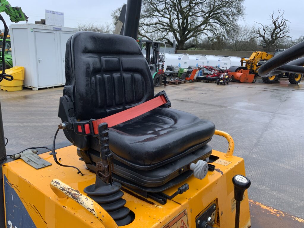 Thwaites 3 Tonne Straight Tip Dumper (ST23964)