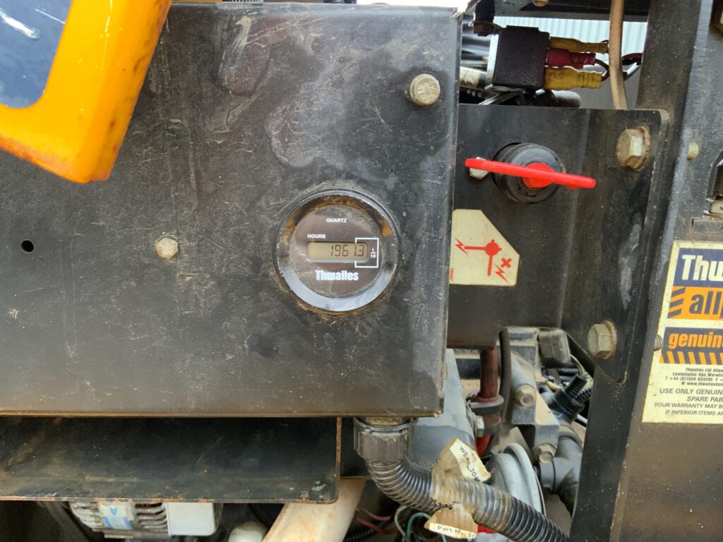 Thwaites 3 Tonne Straight Tip Dumper (ST23964)