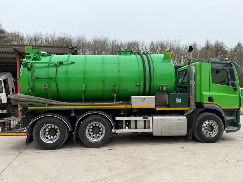 DAF CF440 6x4 Whale Tanker – 3000 Gallon Waste Tanker