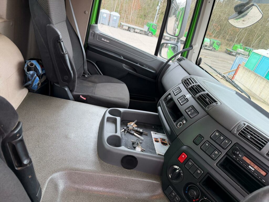 DAF CF440 6x4 Whale Tanker – 3000 Gallon Waste Tanker