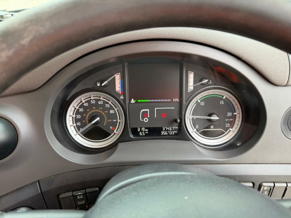 DAF CF440 6x4 Whale Tanker – 3000 Gallon Waste Tanker