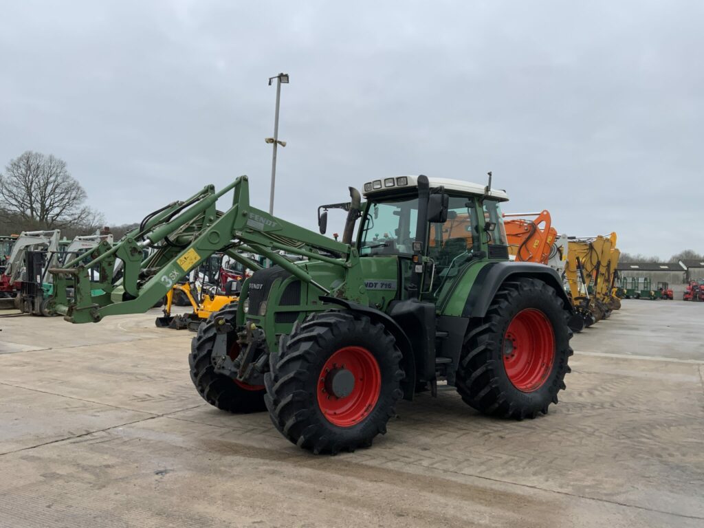 Fendt 716 Tractor (ST25458)