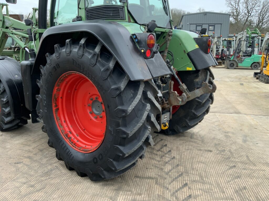Fendt 716 Tractor (ST25458)
