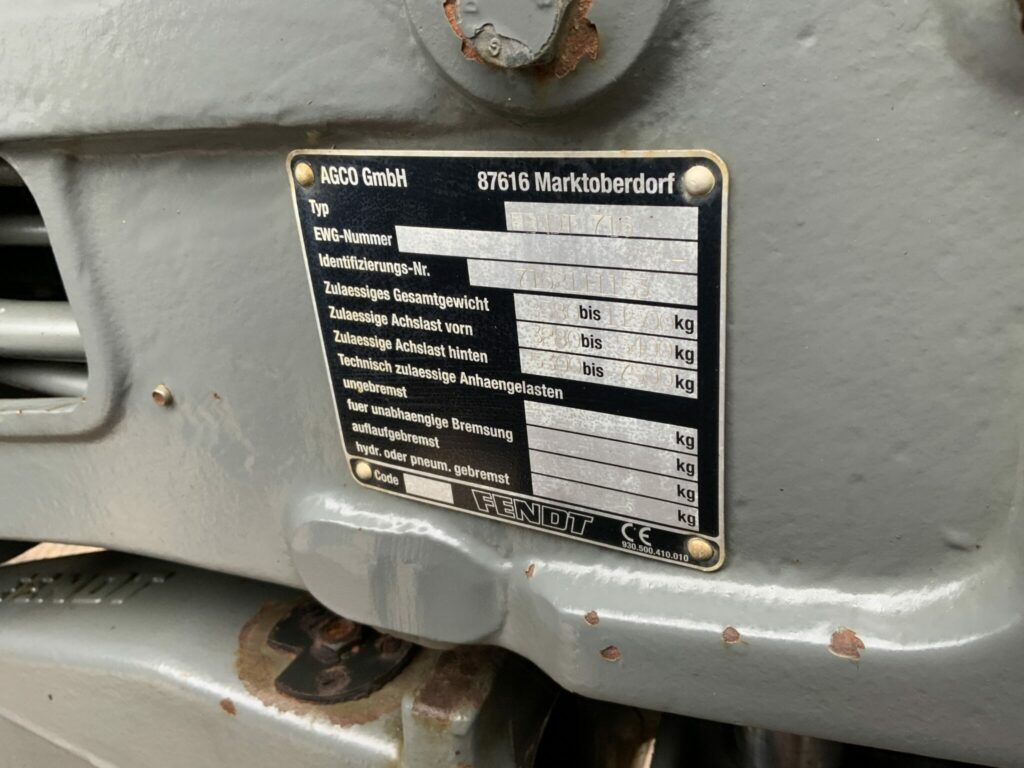 Fendt 716 Tractor (ST25458)