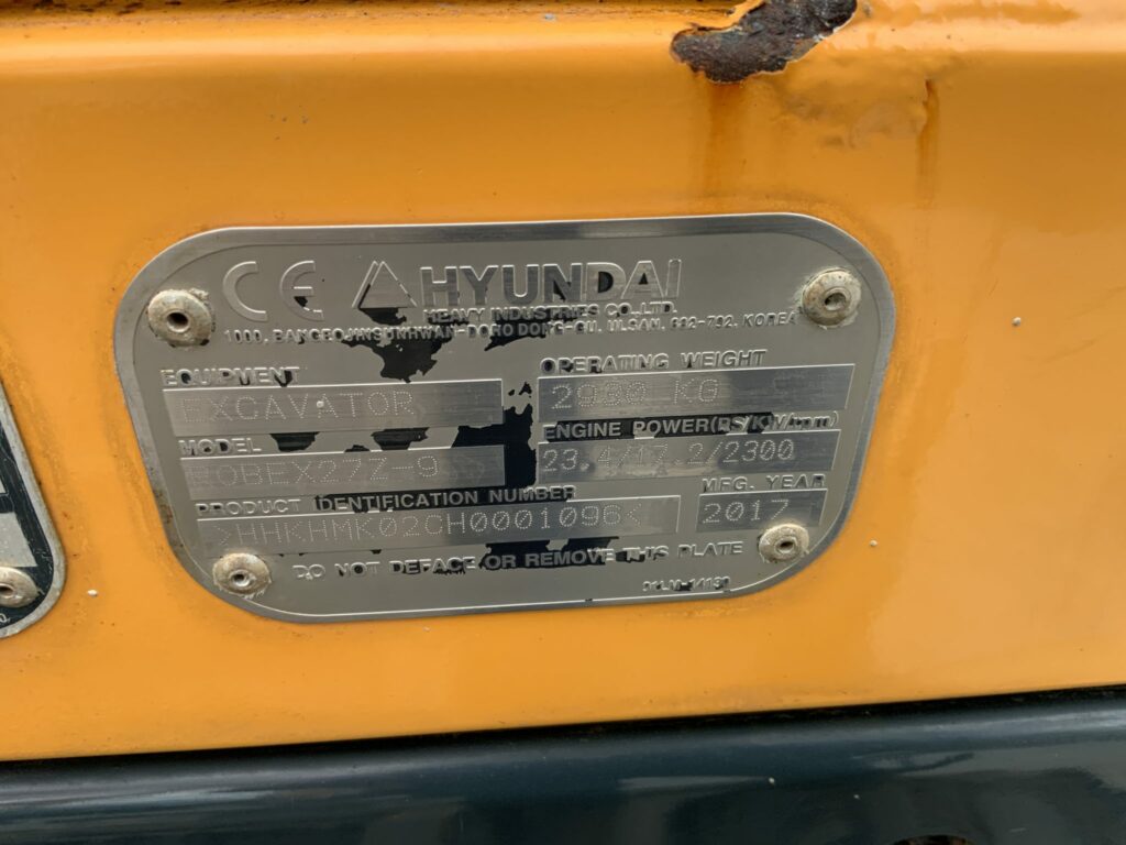 Hyundai Robex 27z-9 Digger (ST24418)