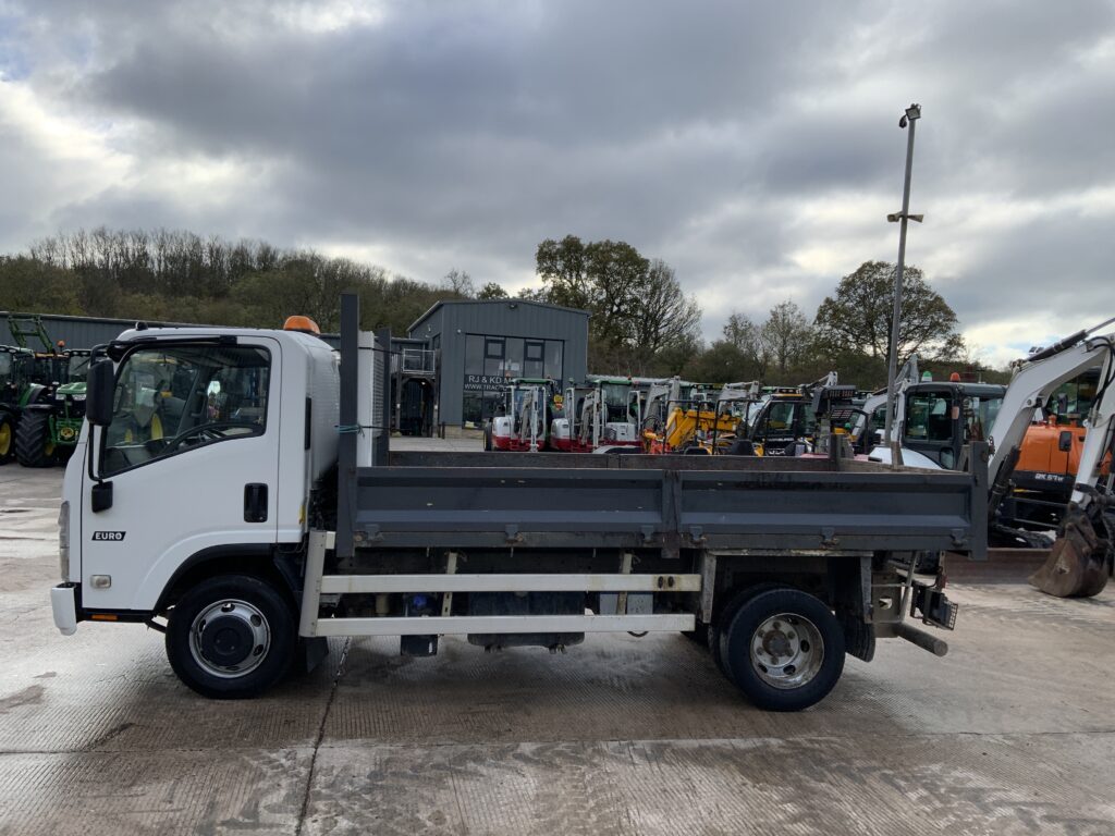 Isuzu N75.150 Easy Shift Tipper Lorry (ST25151)