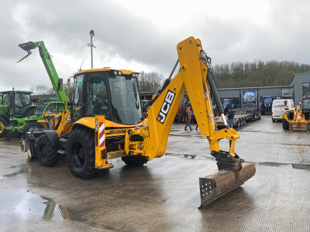 JCB 3CX Site Master Pro Wheeled Digger (ST25999)