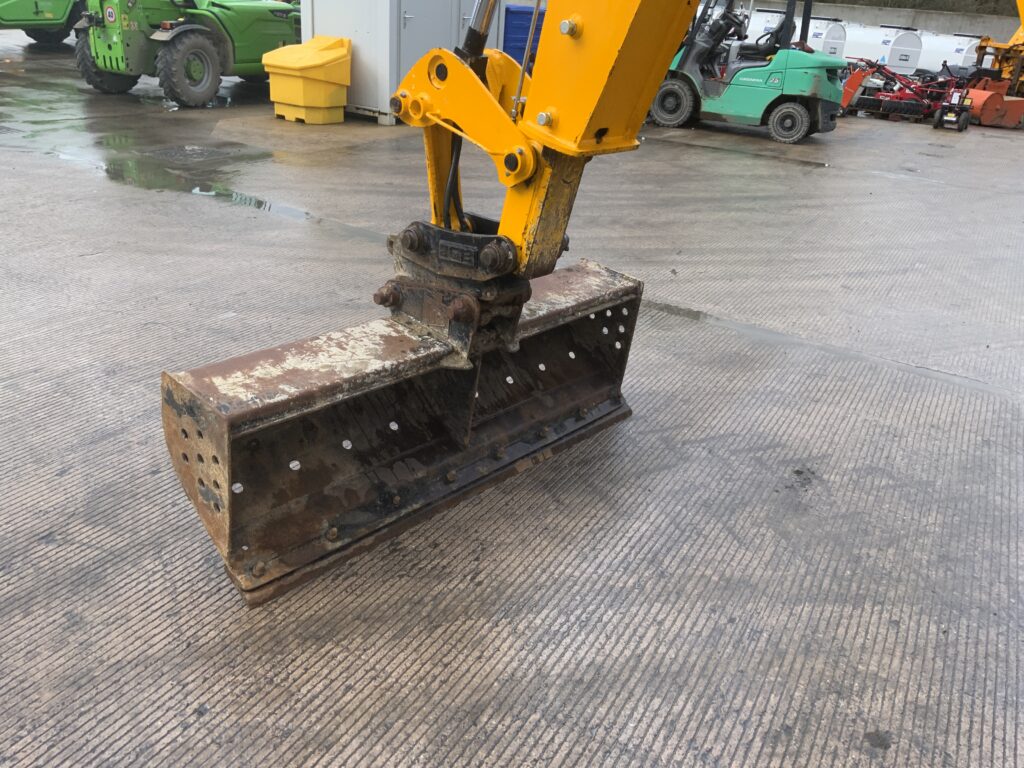 JCB 3CX Site Master Pro Wheeled Digger (ST25999)