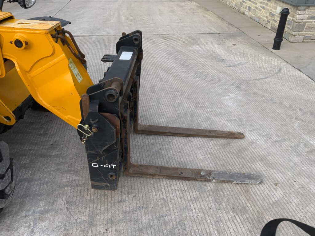 JCB 525-60 Hi Viz Telehandler (ST25724)