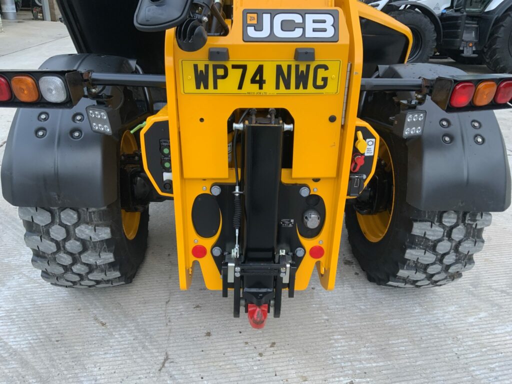 JCB 542-70 Agri Xtra Telehandler (ST25428)