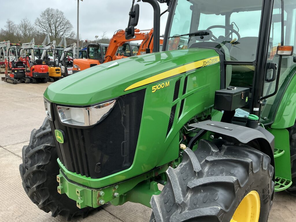 John Deere 5100M Tractor (ST25722)