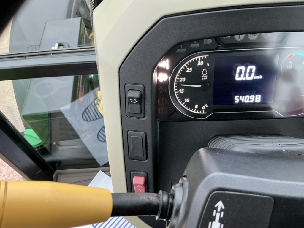 John Deere 5100M Tractor (ST25722)