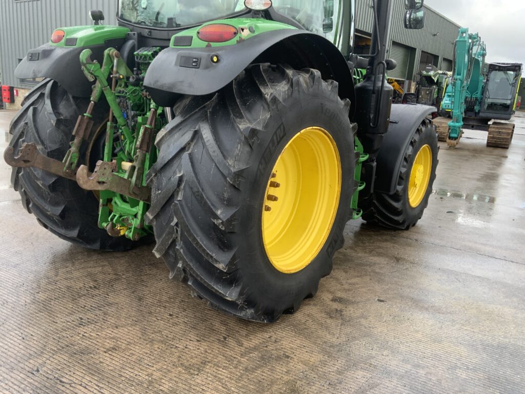 John Deere 6155R Tractor (ST25734)