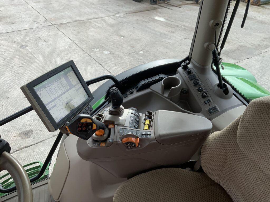 John Deere 6155R Tractor (ST25777)