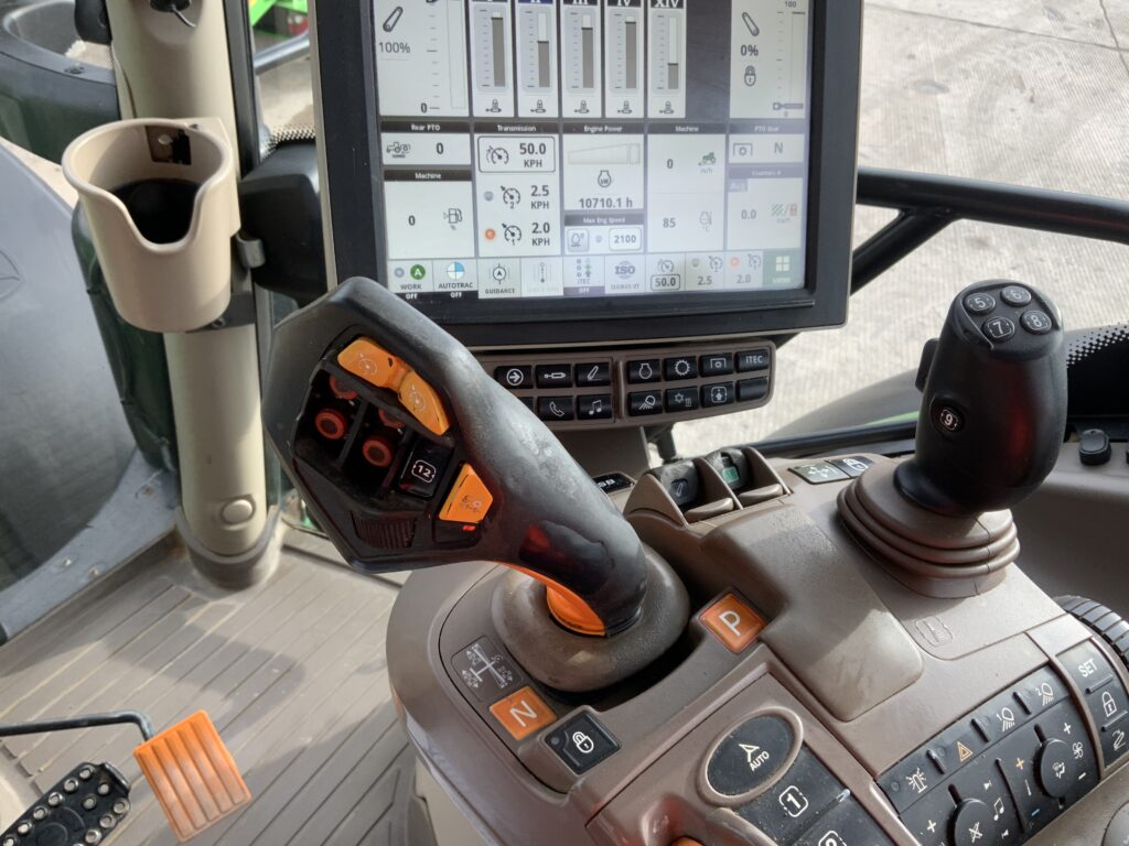 John Deere 6155R Tractor (ST25777)