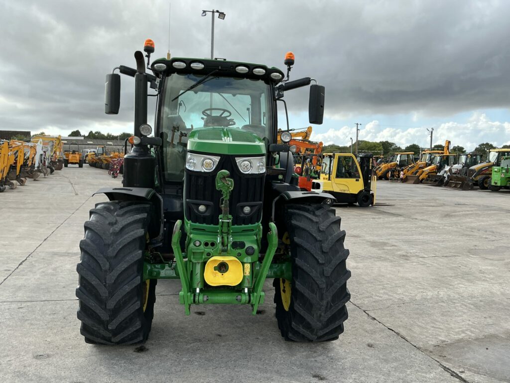 John Deere 6195R Tractor (ST24010)