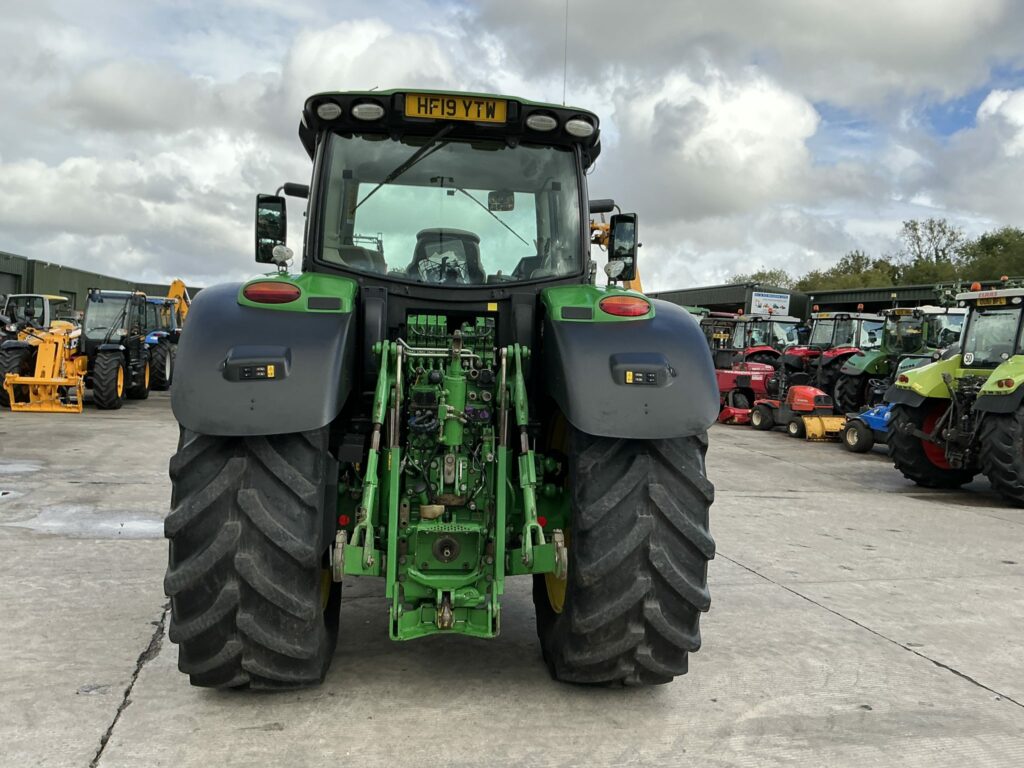 John Deere 6195R Tractor (ST24010)