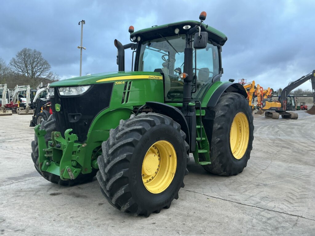 John Deere 7280R Tractor (ST25558)