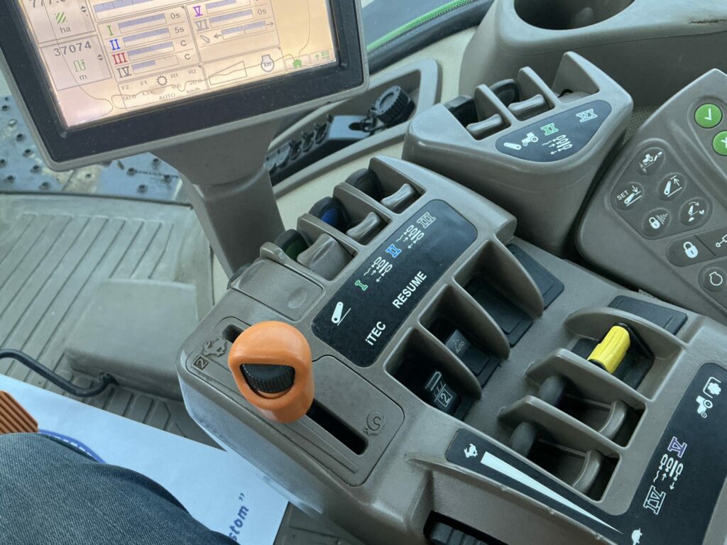 John Deere 7280R Tractor (ST25558)