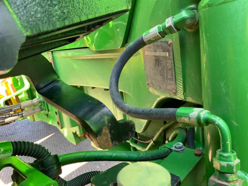 John Deere 7310R Tractor (ST22840)