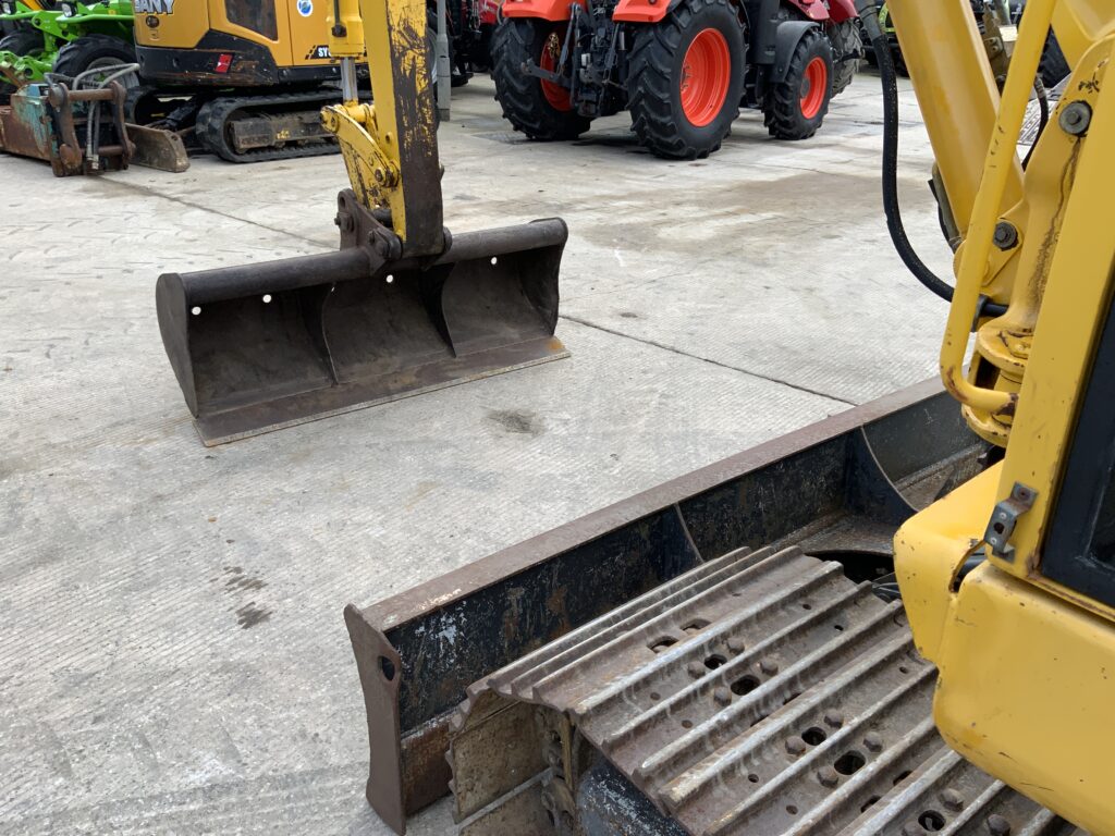 Komatsu PC110R Utility Digger (ST25737)