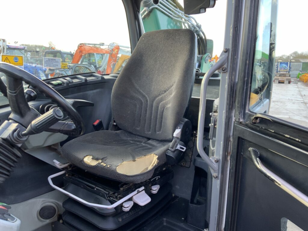 Kramer KT447 Telehandler (ST25202)