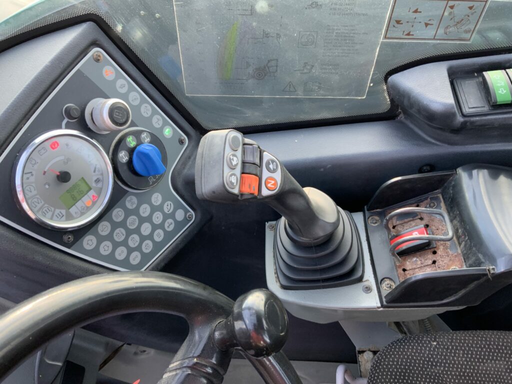 Kramer KT447 Telehandler (ST25202)