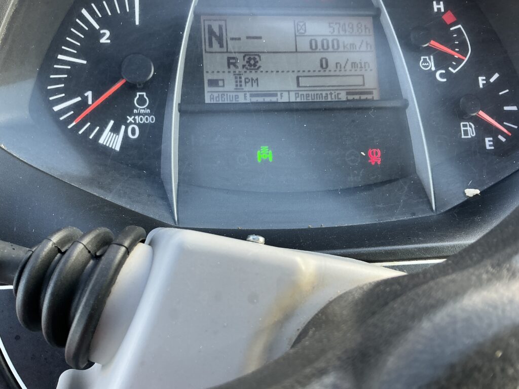 Kubota M7-133 Tractor (ST25633)