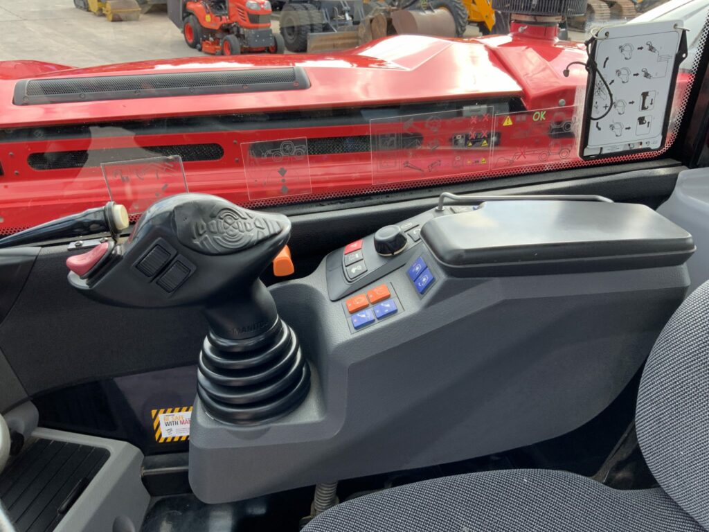 Manitou MLT841-145 ps+elite Telehandler (ST24153)