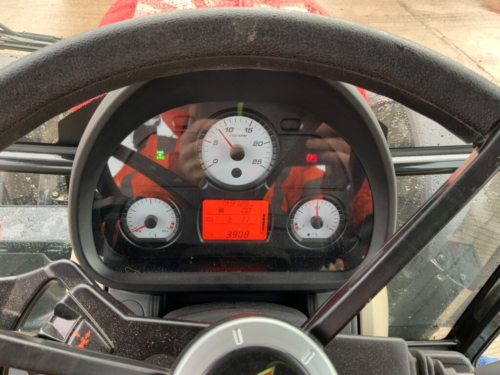 Massey Ferguson 4708 Tractor (ST25740)