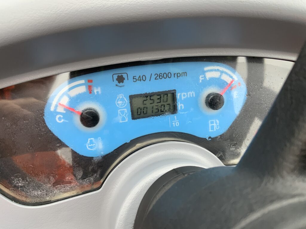 New Holland Boomer 25 Compact Tractor (ST25862)