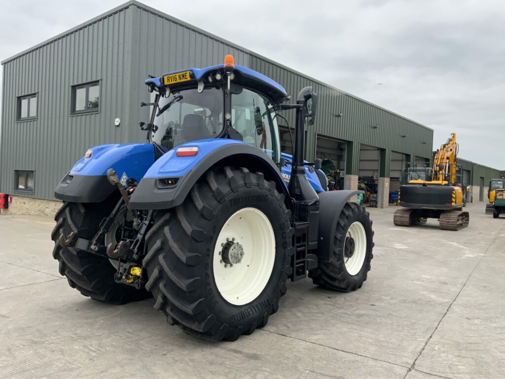 New Holland T7.290 Tractor (ST24455)
