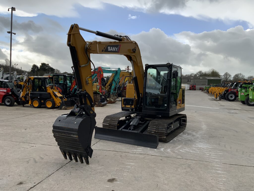 Sany SY70C Digger (ST25095)