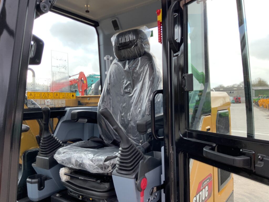 Sany SY70C Digger (ST25095)