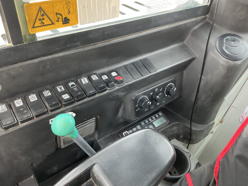 Takeuchi TB290 Digger (ST25619)