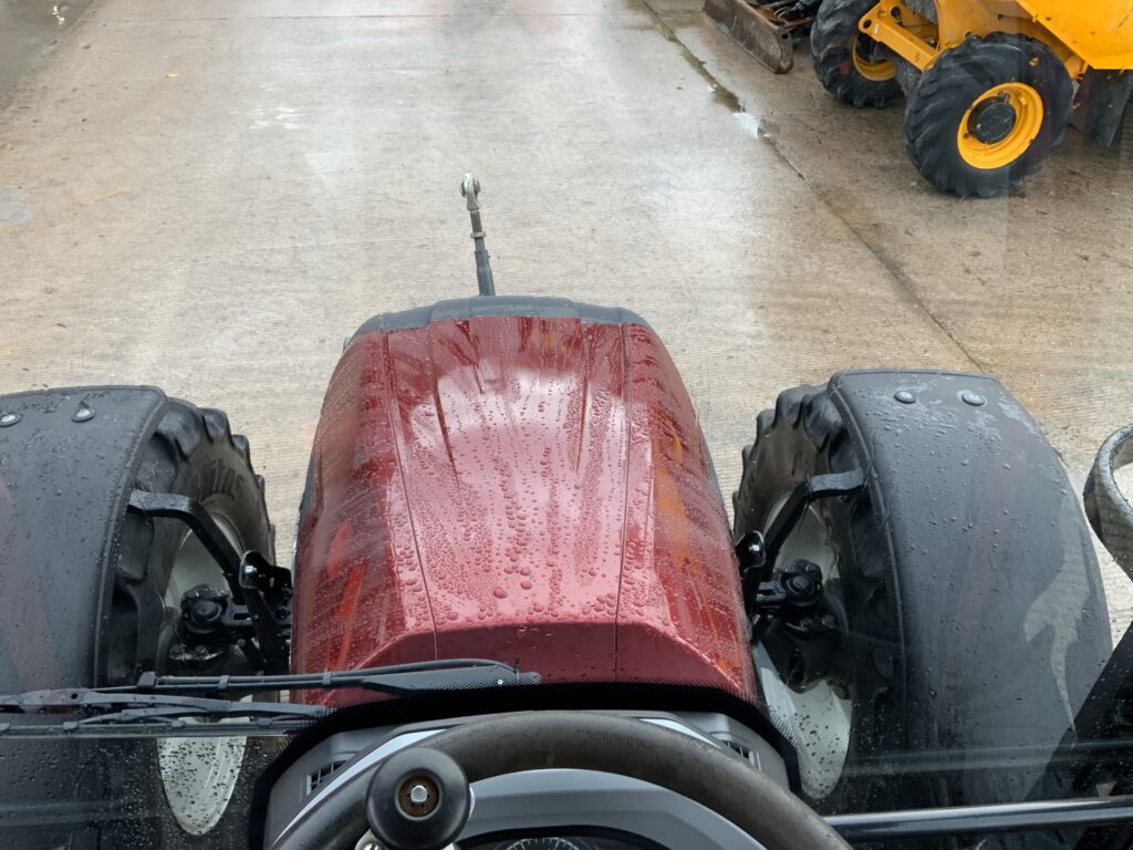 Valtra G125 Active Tractor (ST25675)