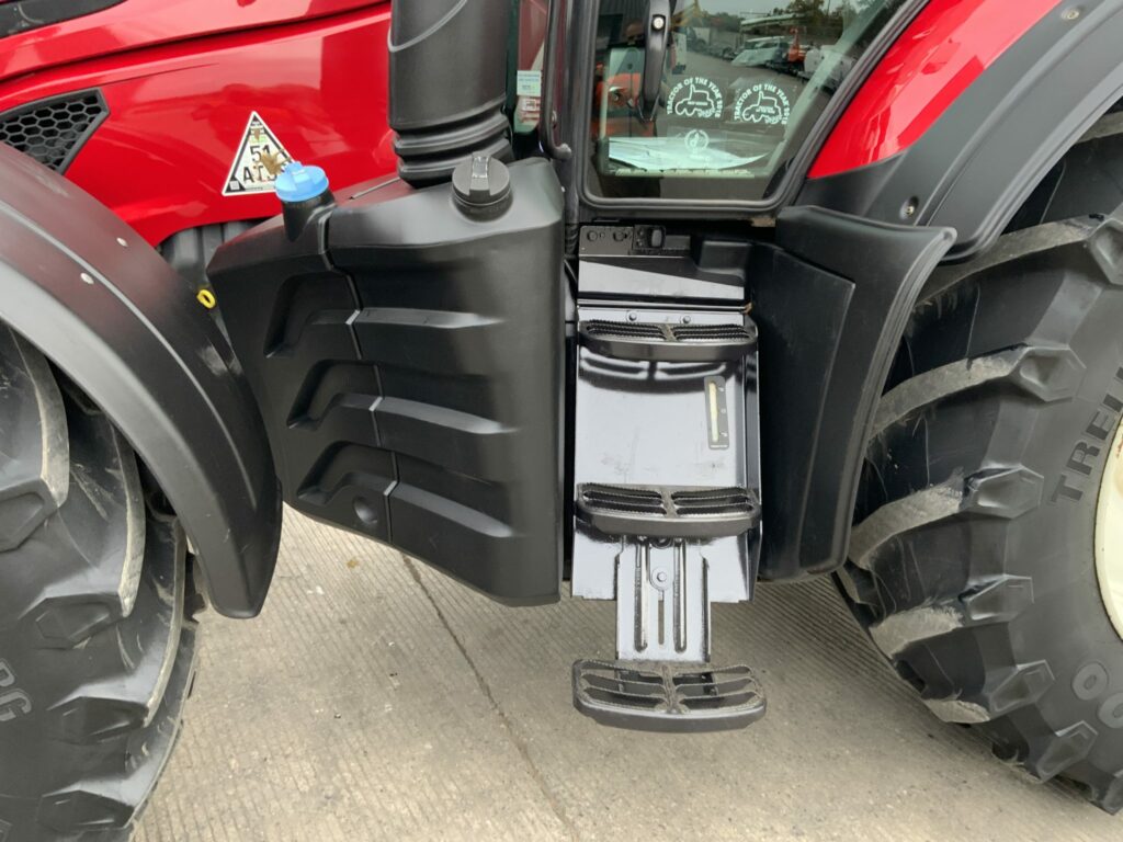 Valtra T254 Versu Tractor (ST24771)