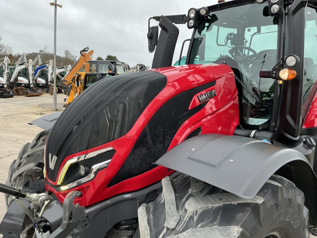 Valtra T255 Active Tractor (ST25714)