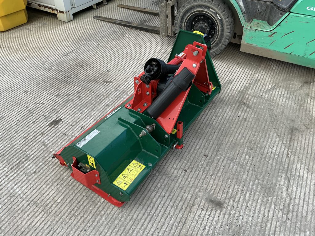 Wessex WFm125 4ft Compact Flail Attachment