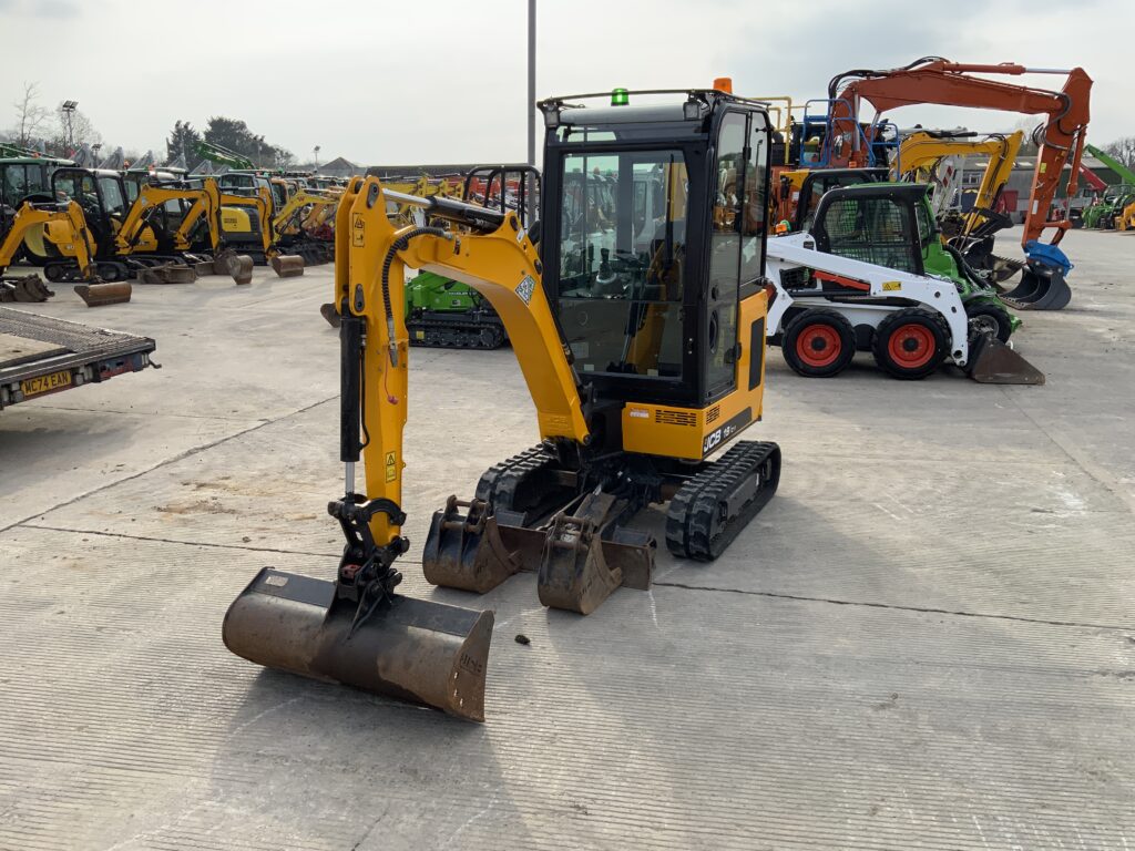 JCB 19c-1 Digger (ST25944)