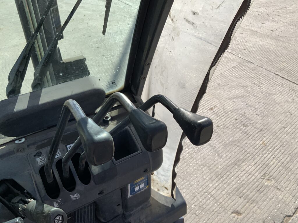 Nissan 30 Forklift (ST26281)
