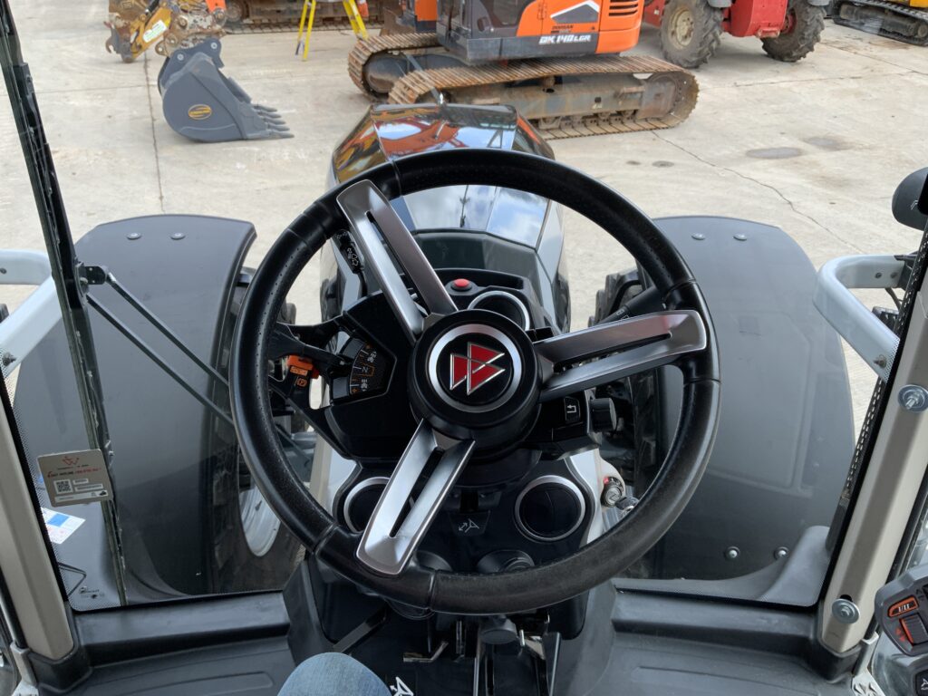 Massey Ferguson 8S.225 Black Tractor (ST26275)