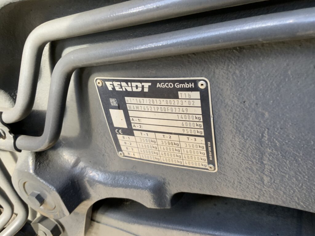 Fendt 724 Profi Plus Tractor (ST26001)