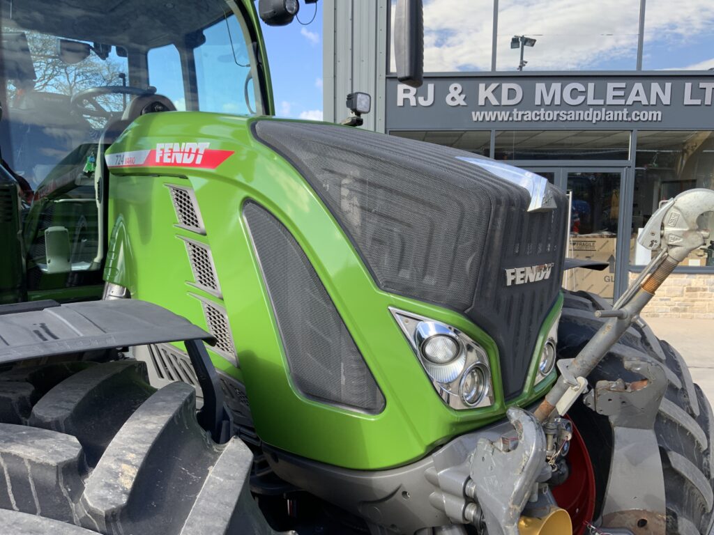 Fendt 724 Profi Plus Tractor (ST26001)